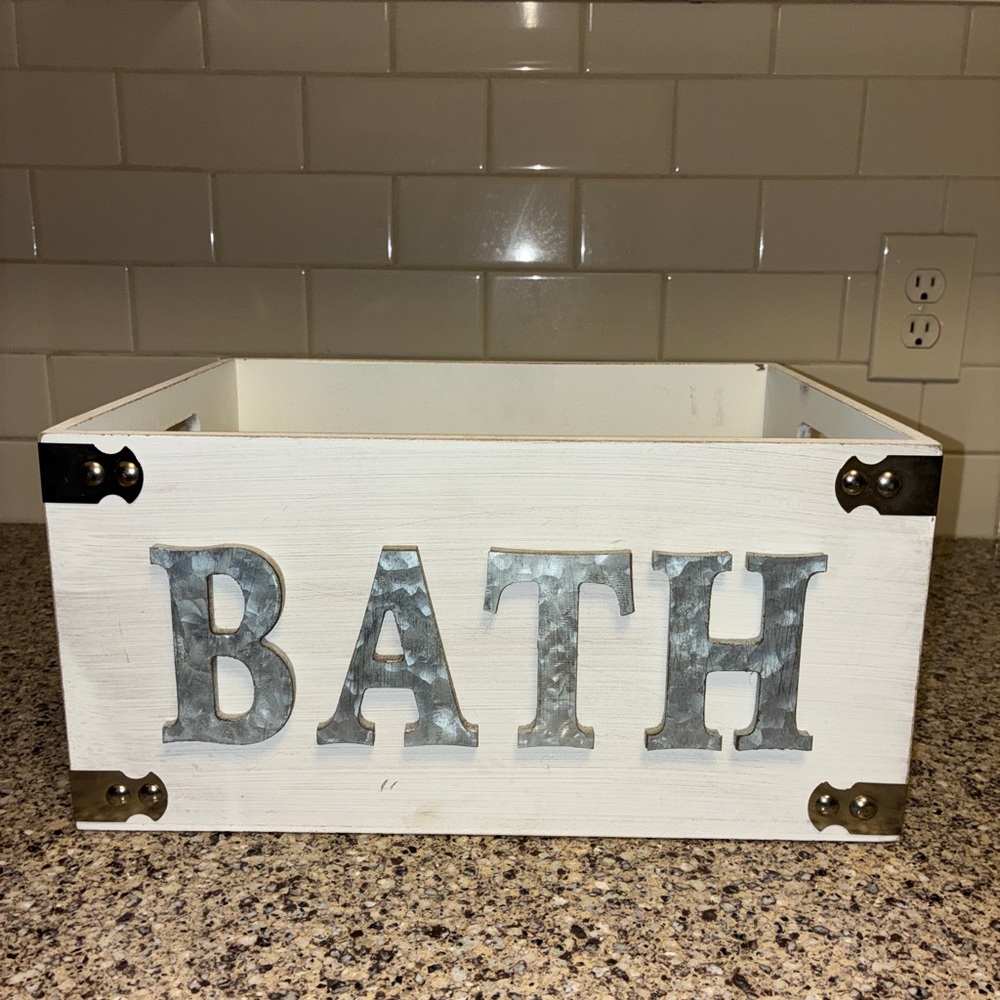 Rustic White Bath Storage Box - Picture 4 of 5
